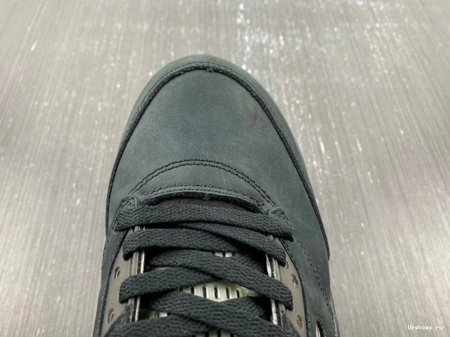 Retro Gore-Tex DR0092-001 Off-Noir Jordan 5 0410